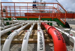 ¿Por qué no sube el precio del petróleo tras el bombardeo en Irán?